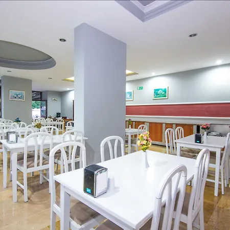 Private マルマリス