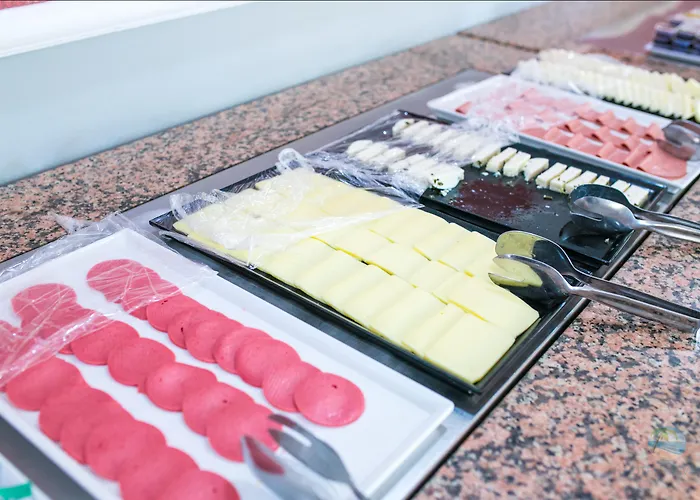 Private Μαρμαρίς