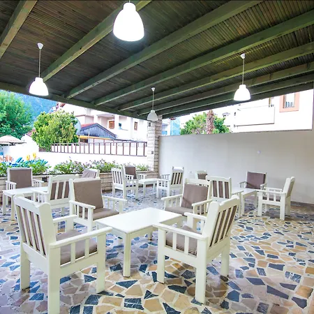 Ξενοδοχείο Private